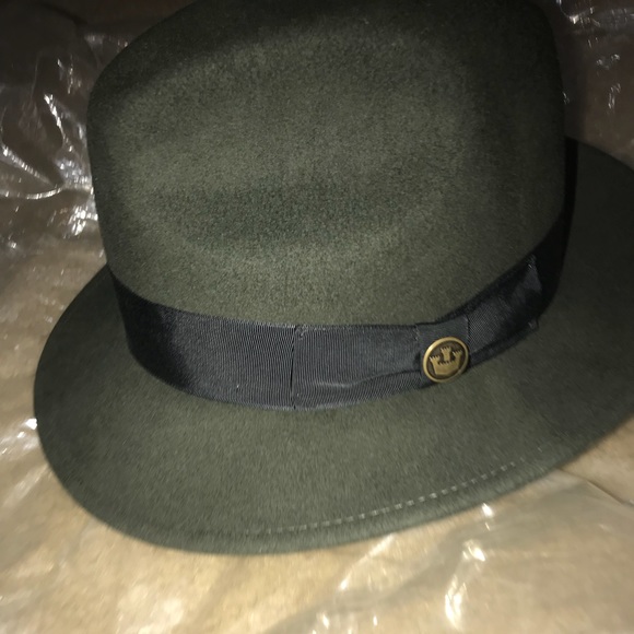 Men’s Small Wool Fedora Hat - Picture 3 of 3